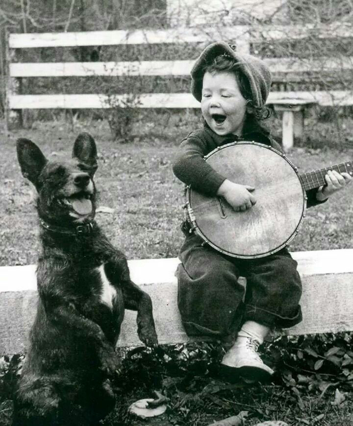 Kid_Dog_Banjo